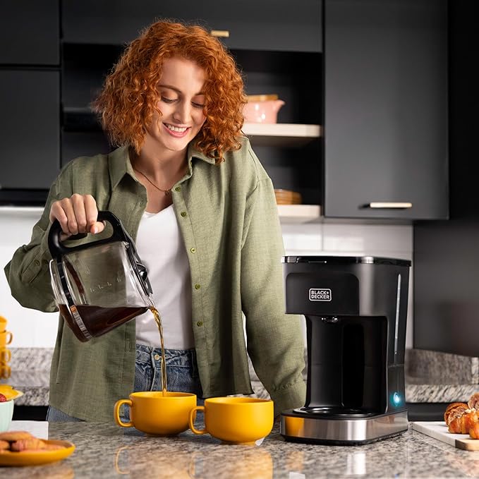 BLACK+DECKER CAFÉCRAFT 12-Cup Coffee Maker, One-Switch Drip Coffeemaker with Vortex Showerhead Technology, Sneak-A-Cup, Keep Warm Function, Stainless Steel