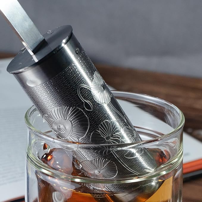 Tea Infuser Spoon For Loose Leaf Tea Stainless Steel Tea Diffuser Long-Handle Tea Filter Easy to Carry Tea Strainer (Gold)