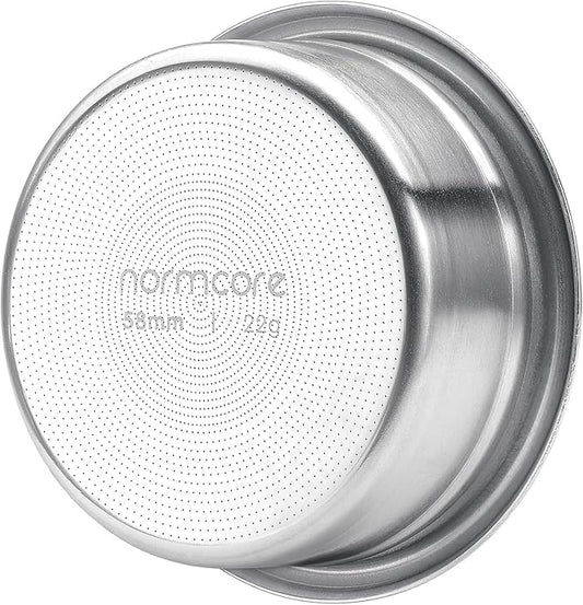 Normcore 58mm High Extraction Filter Basket, 22g Precision Filter Basket For 58mm Espresso machines, 0.8mm Thickness, Comes with a 58.5mm Puck Screen, Espresso Paper Filters
