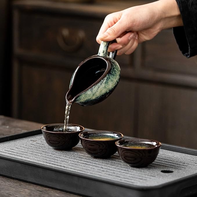 Kungfu Tea Sets Ceramic Teapot with Infuser Loose Leaf Tea Teapot with 8 cups (Gradient Hand)