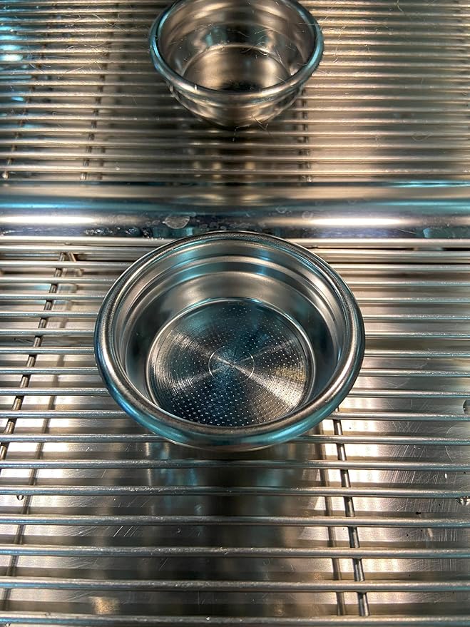 58mm E61 Precision Filter Ridged Basket Stainless Steel Portafilter Basket Espresso Compatible 58MM Portafilter FilterBasket Double Cup Coffee Replacement