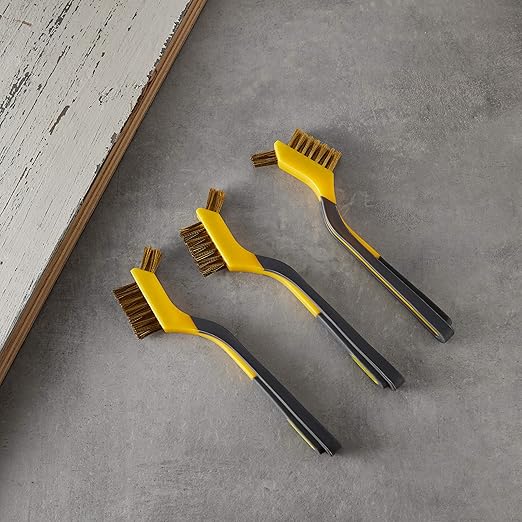 Amazon Basics Brass Mini Brushes for Cleaning, Soft Grip, 1/2 inch, Yellow/Grey, 3-Pack